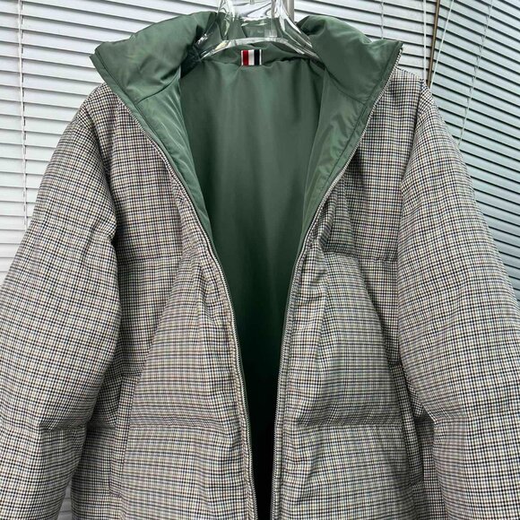 Thom Browne Reversible Quilted Houndstooth Down Jacket - Sage Green - Picture 9 of 9
